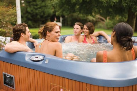 Hot Tub Safety Tips And Guidelines Mybeautygym
