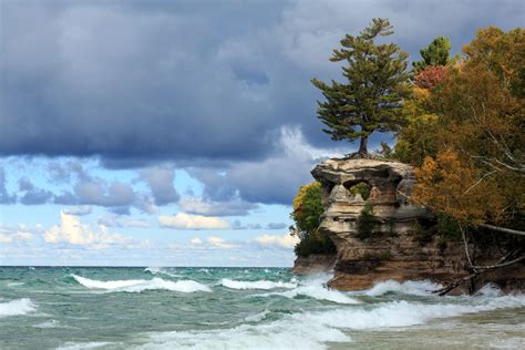 8 Of The Best Ways To Celebrate Fall In Michigan Freshwater Vacation