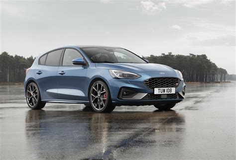 Meet The New Ford Focus St Za