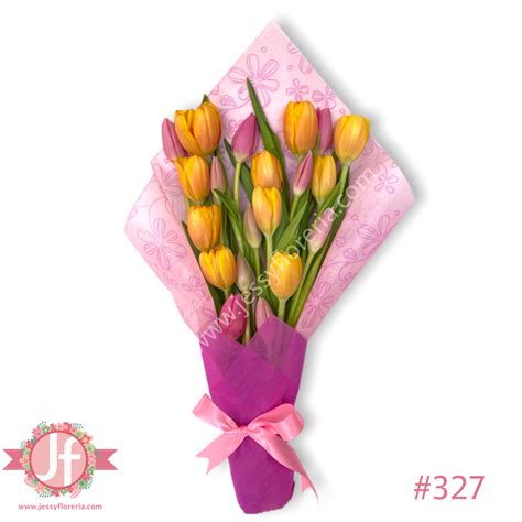 Ramo De 20 Tulipanes Jessy Floreria