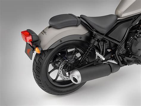 Shop the best 2018 honda rebel 500 cmx500 seats & backrests for your at j&p cycles. Honda Unveils New Rebel 500 for 2017 - autoevolution