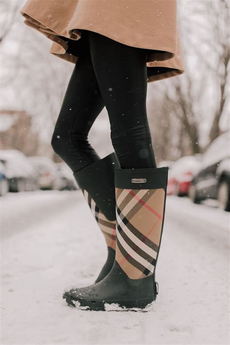 tuckernuck sale get these burberry rain boots for less casual winter outfits burberry boots