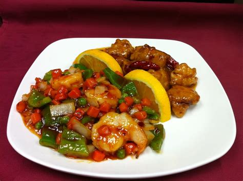 Chinese recipes and eating culture. DRAGON & PHOENIX is Spicy food. Half General Tso's chicken ...