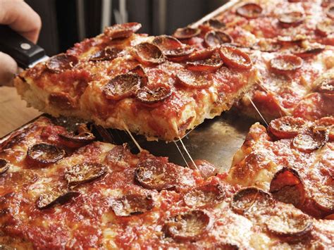 Sicilian Pizza With Pepperoni And Spicy Tomato Sauce Recipe Serious Eats