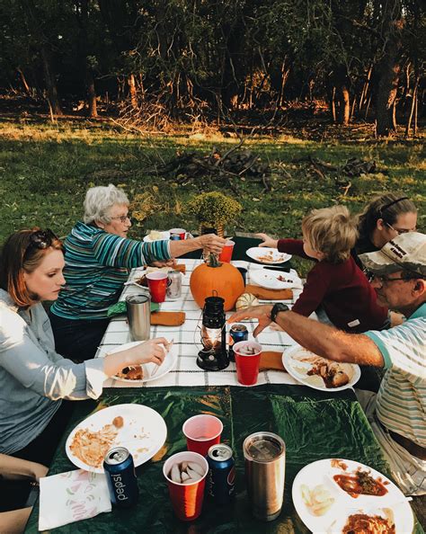 Fall family picnic #picnic #family #autumn #fall #ranchlife | Family picnic, Picnic, Fall family
