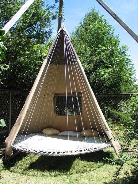 If you have a 15ft jumpking trampoline, you're in luck! Trampoline Tent Swing | Recycled garden projects, Recycled ...