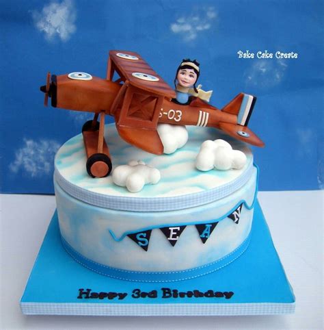 Sep 07, 2016 · if your fish cakes are really soft, pop them in the fridge for a bit, but i usually don't find it necessary. Vintage plane cake | Cake shop, Planes cake, Cake