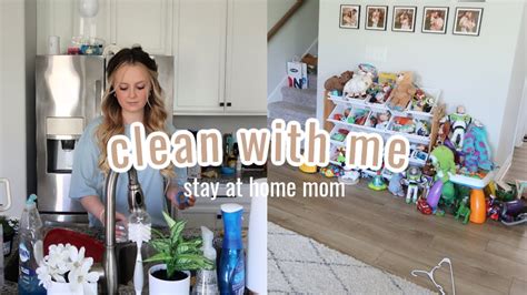 Clean With Me Day In The Life Of A Sahm Hannah Martin Youtube