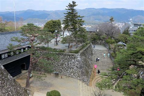 Kochi Castle Japan Experience