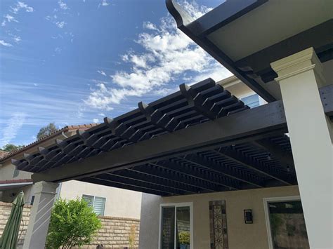 All 3 aluminum patio cover products feature a light cedar wood texture & teflon paint coating. Alumawood Insulated and Lattice patio cover - Patio Covered
