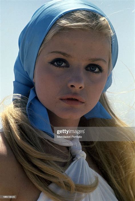 portrait of swedish actress ewa aulin wearing a blue headscarf 1970s photo d actualité getty