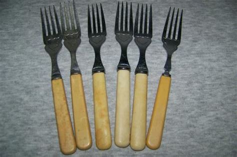 Other Antiques And Collectables Bone Handle 6 Forks For Sale In