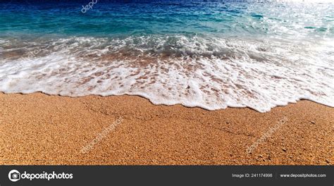 Amazing Mediterranean Seascape With Golden Sand — Stock Photo