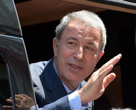 May 28, 2021 · i̇stanbul'un yeni sembollerinden taksim'e yapılan cami, türkiye cumhurbaşkanı recep tayyip erdoğan'ın katılımıyla kılınan cuma namazıyla ibadete açıldı. Hulusi Akar Camii'ni Cumhurbaşkanı Erdoğan açacak | NTV