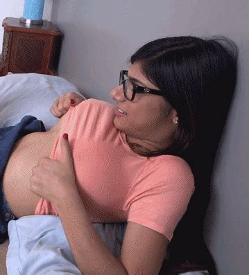 Mia Khalifa Porn Gifs Hot Sex Stories With Porn Pictures