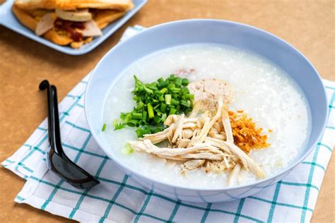 Perbedaan kalori bubur dan nasi. 5 Masakan Rendah Kalori yang Mengenyangkan - Masak Apa ...