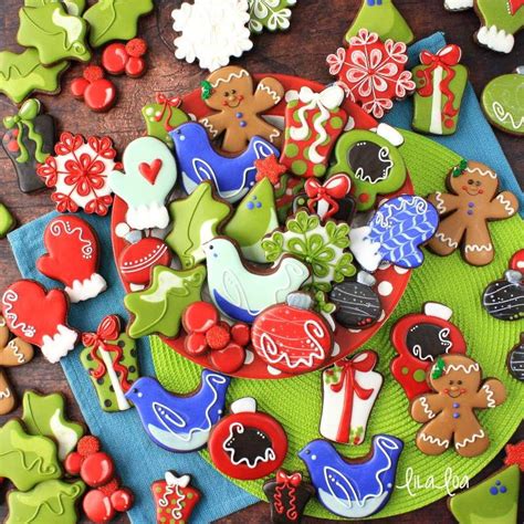 1500 x 1120 jpeg 136 кб. Cute and easy Christmas ornament decorated sugar cookies -- a cookie decorating tutor ...