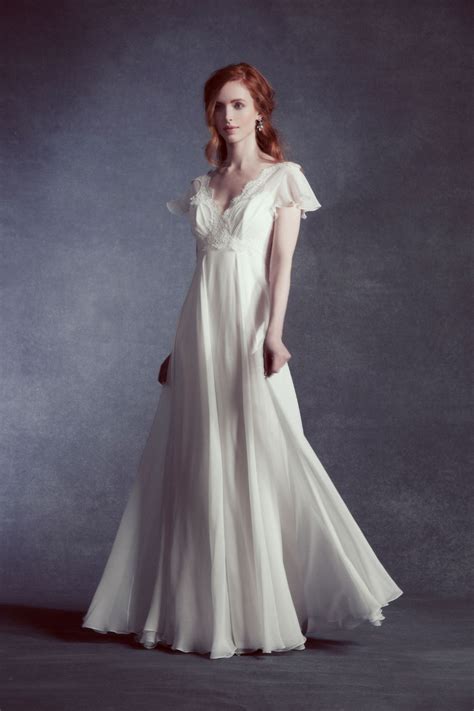 Discover cheap bridal gowns london that matches your bridal style. Beautiful Wedding Dresses! The Emma Hunt London Sample Sale
