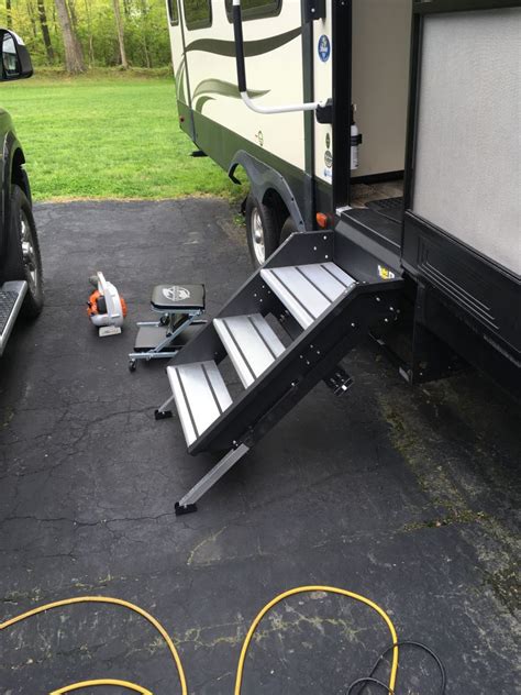 Solidstep Manual Fold Down Rv Steps For 30 Wide Rv Door Frames