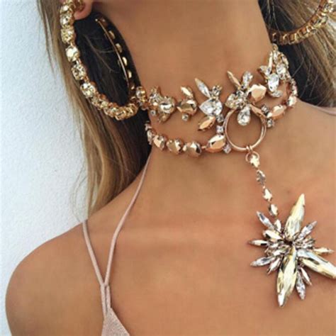 Dvacaman Fashion Luxury Jewelry Women Necklace Pendant Crystal Collar Choker Boho Collier Femme