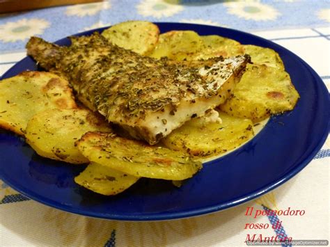 Maybe you would like to learn more about one of these? filetti-di-persico-al-forno-con-patate/ | Pollo al curry ...