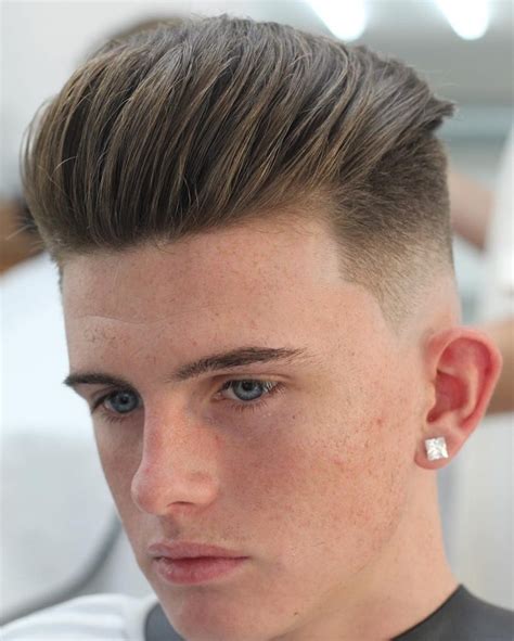 This article includes the most stylish and modest. Oval Face Undercut Or Fade - Wavy Haircut