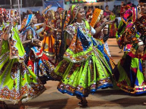 Dandiya Raas Gujarati Style Of Navratri Celebration Vasudhaiva Kutumbakam