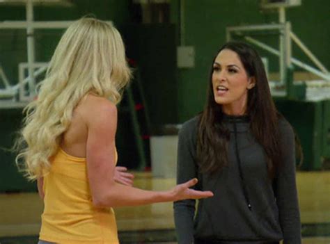Total Divas Blowout Brie Bella And Summer Rae Get In Huge Fight E News