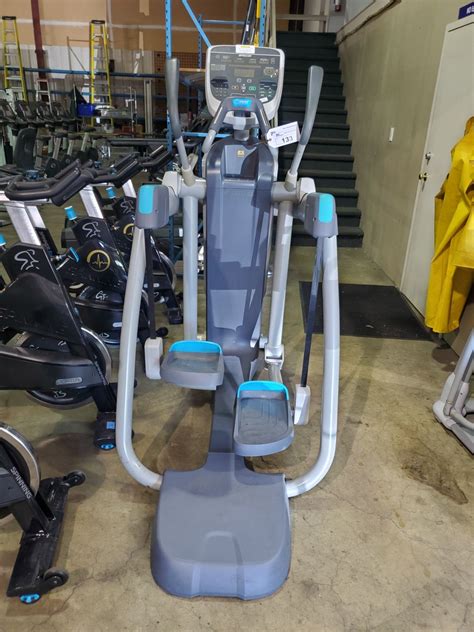 Precor Amt Commercial Self Powered Adaptive Motion Trainer