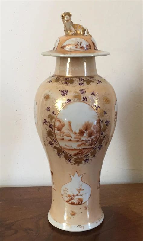 Antique Early 19th century Chinese Export Porcelain Vase & Cover for ...