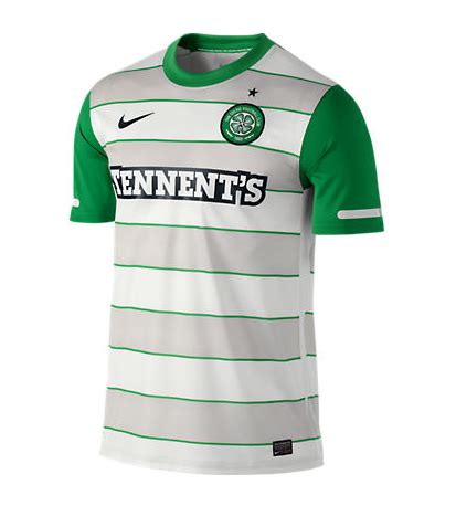 En effet, c'est le premier club britannique à soulever la coupe. Maillot du Celtic Glasgow pour la saison 2011/2012 ...
