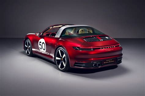 Air To The Throne New Porsche 911 Targa Revealed Car Magazine