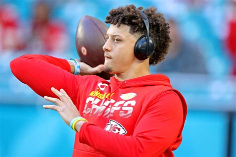 new york giants what does the patrick mahomes extension mean for the giants