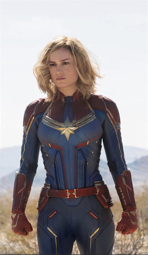 Shes So Hot As Captain Marvel Rbrielarson