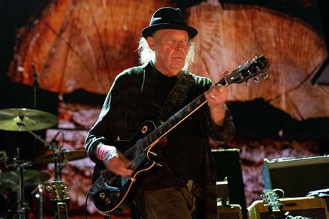 Watch Neil Young's Rarity-Packed Fireside Session