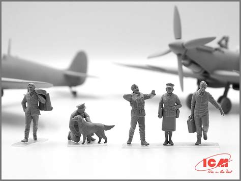 Raf Pilots And Ground Personnel 1939 1945 Icm Holding