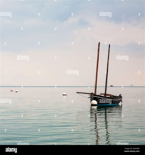 Calm Sea Boat Hi Res Stock Photography And Images Alamy
