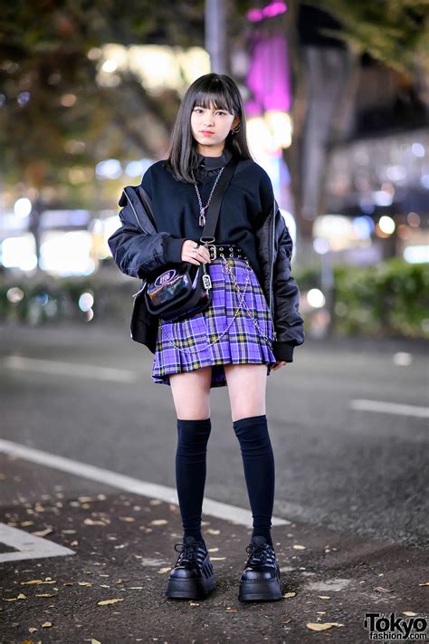 Harajuku Girl In Platforms Purple Plaid Skirt W Never Mind The Xu