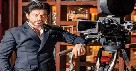 Shah Rukh Khan इस फिल्म के लिए पहली बार कैमरा फेस किया था शाहरुख खान