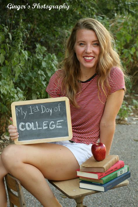 First Day Of School Photo Ideas First Day Of College Photo Ideas Photo Shoot Ideas First Day