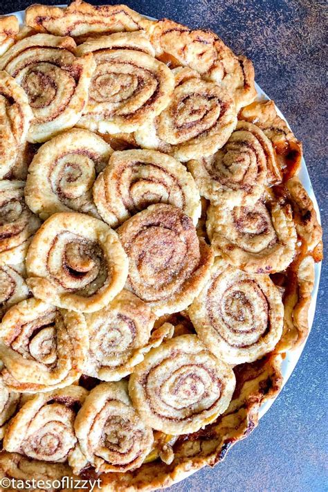 Cinnamon Roll Apple Pie Recipe How To Make Homemade Appie Pie