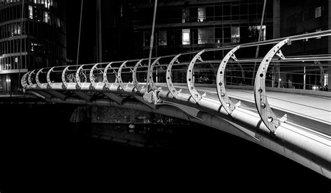 Twisty Foot Bridge Technodean2000 Flickr