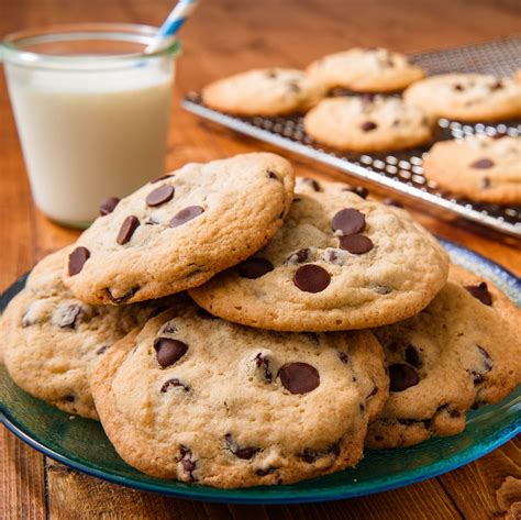 How To Store Homemade Chocolate Chip Cookies Storables
