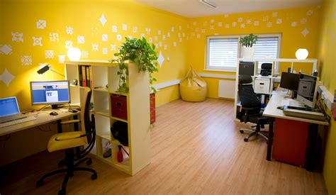 Colorful Offices Of Creative Studio 3fs With Images Colorful Office