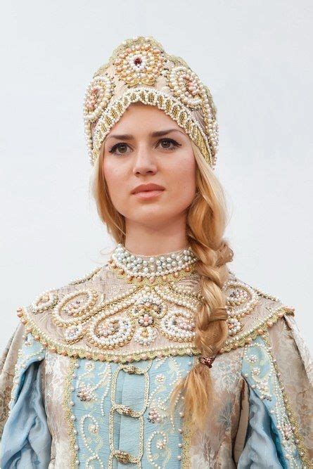 russian costume russian traditional clothing traditional outfits russian fashion