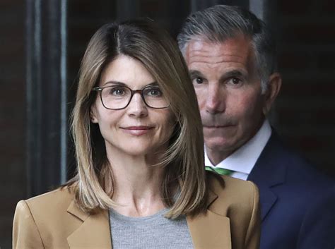 lori loughlin lands first tv role since college scandal los angeles times