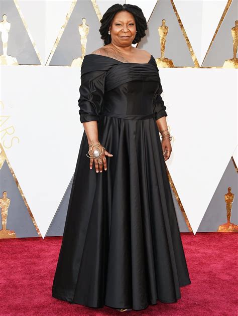 Whoopi Goldberg Wears Retro Ball Gown For Oscars 2016