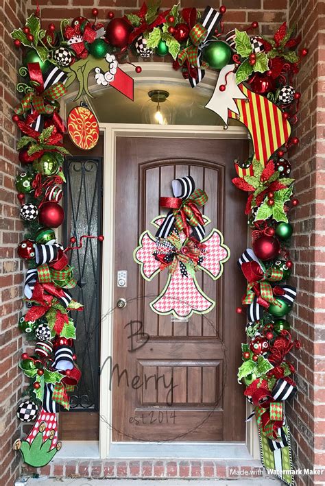 Pin By B Merry Holiday Decorating On Christmas Garlands Christmas