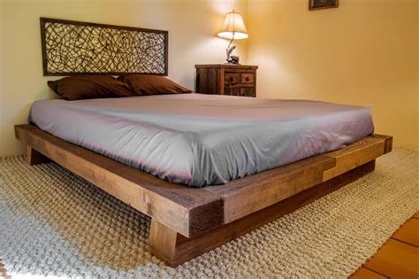 Wood Bed Frame Rustic Reclaimed Salvaged Timber Full Queen Etsy Cama De Madera Cama De