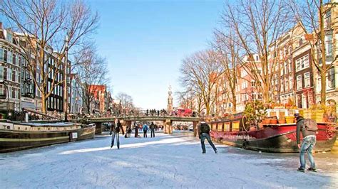 10 Things You Actually Need To Pack For Amsterdam In Winter What To